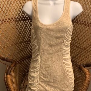 Thanx Creamy Lace Scrunchy Tank in Small